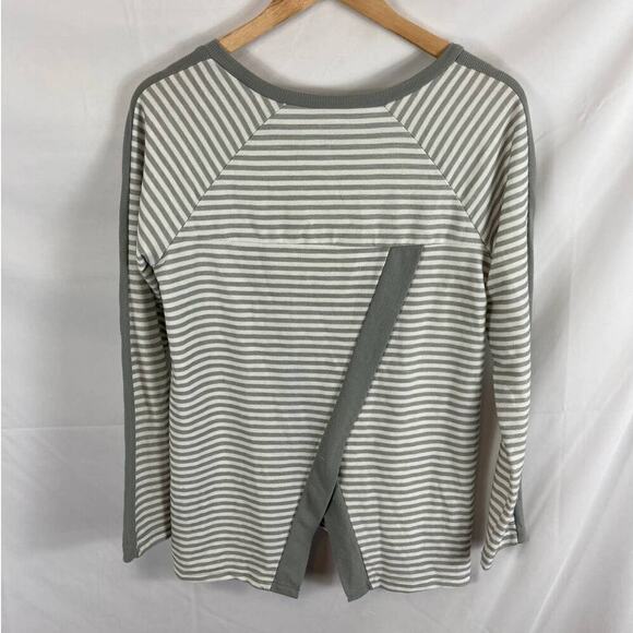 jack bb dakota striped split back Top size XS - Picture 4 of 4
